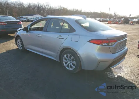 2022 Toyota Corolla Le z USA, uszkodzony, nr VIN JTDEPMAE3N3005153